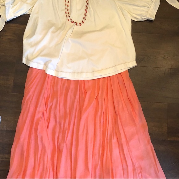 NWT New Direction 1X Coral Maxi Skirt - Picture 2 of 5